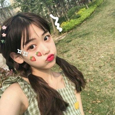 女皇陵下的风流娘们